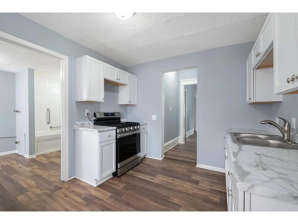 2723 Dupont Avenue N Minneapolis MN 55411 7041608 image2