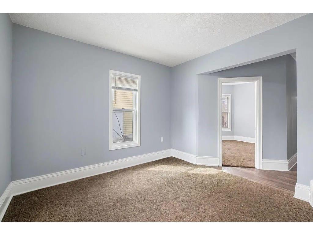 2723 Dupont Avenue N Minneapolis MN 55411 7041608 image20