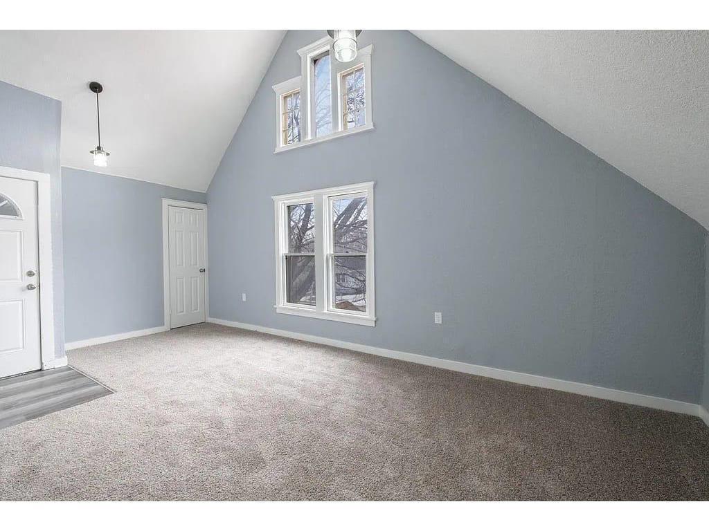 2723 Dupont Avenue N Minneapolis MN 55411 7041608 image22