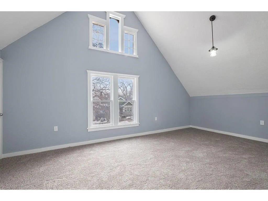 2723 Dupont Avenue N Minneapolis MN 55411 7041608 image23