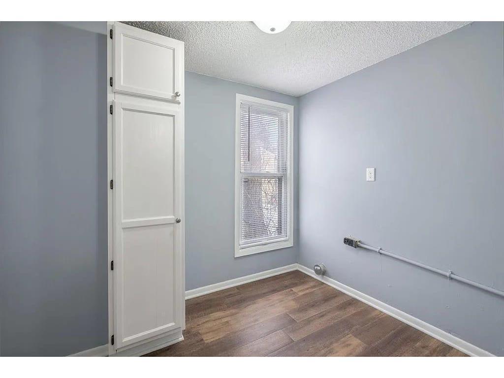 2723 Dupont Avenue N Minneapolis MN 55411 7041608 image7