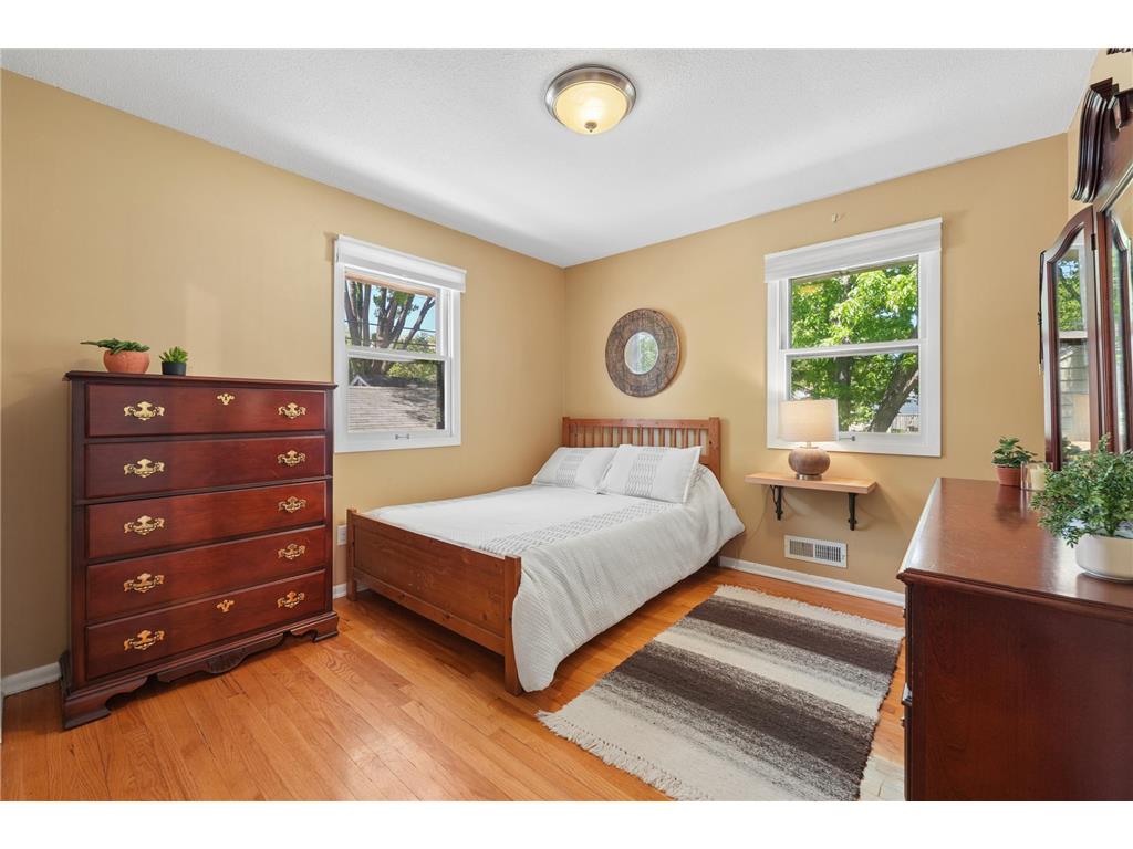 2723 Mcnair Drive N Robbinsdale MN 55422 7065556 image13