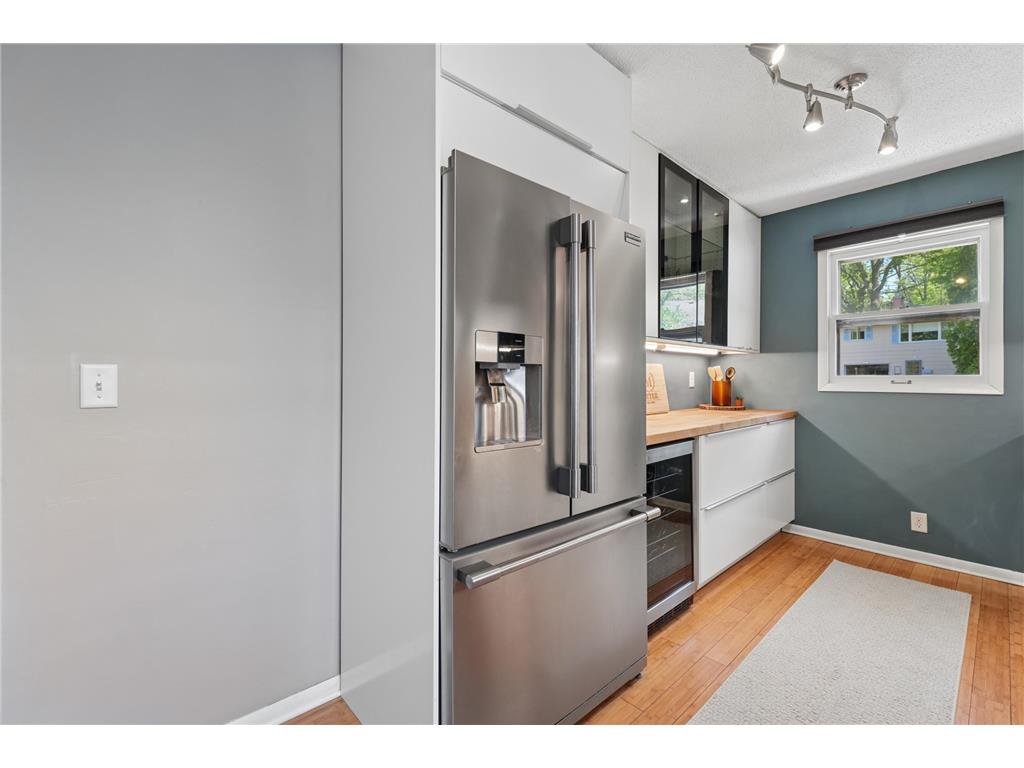 2723 Mcnair Drive N Robbinsdale MN 55422 7065556 image9