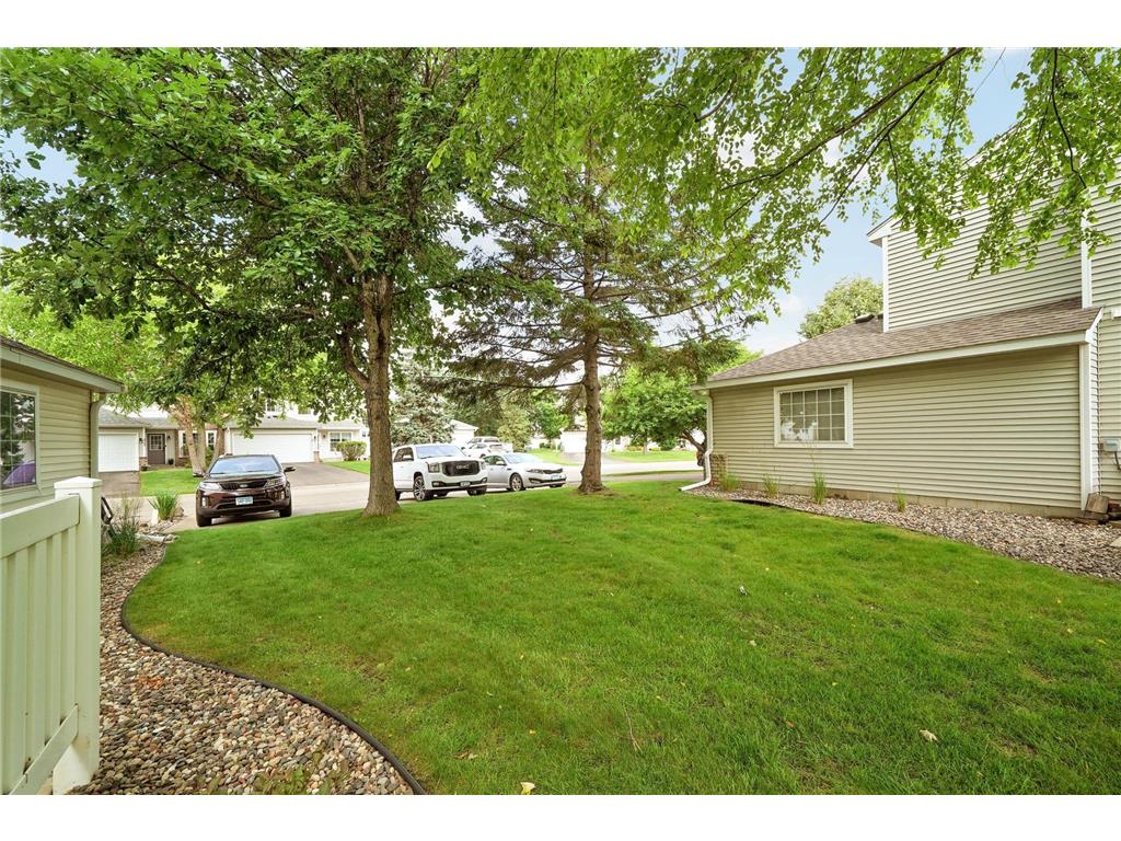 2723 Wagon Wheel Curve Chaska MN 55318 7103008 image16