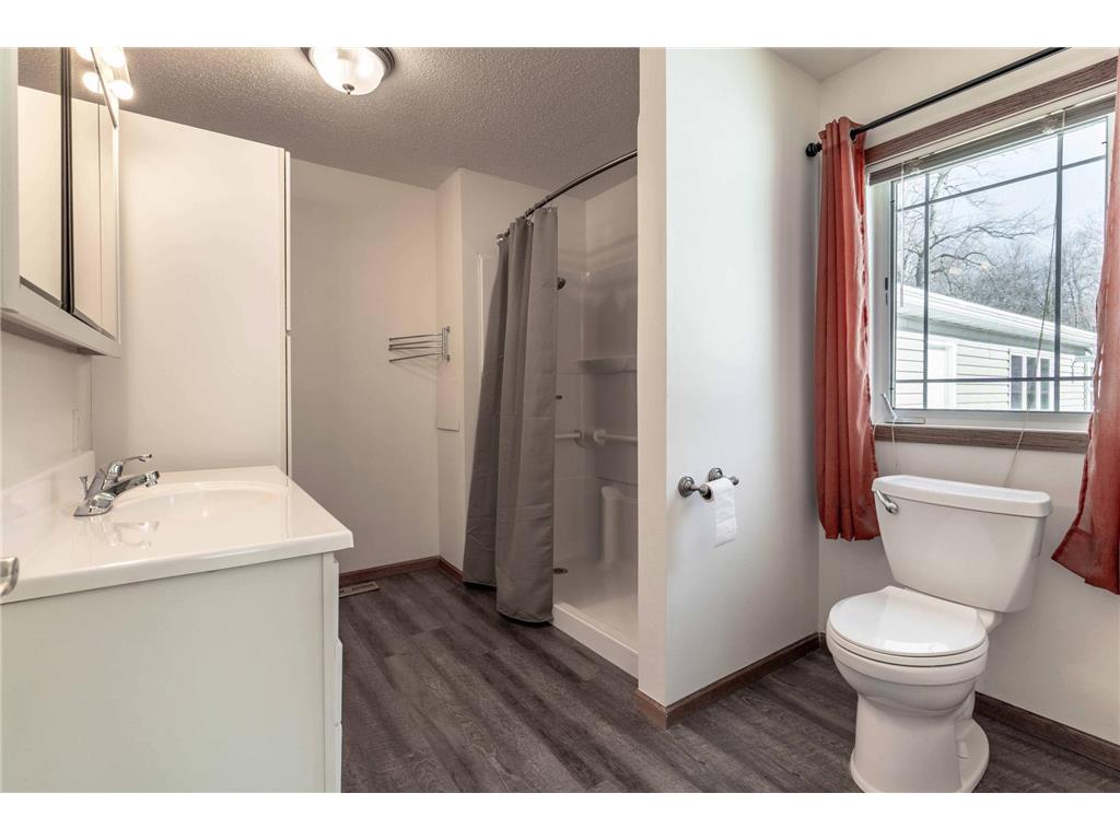 27238 County Highway 83 Everts Twp MN 56515 - Deer Lake 7030076 image17