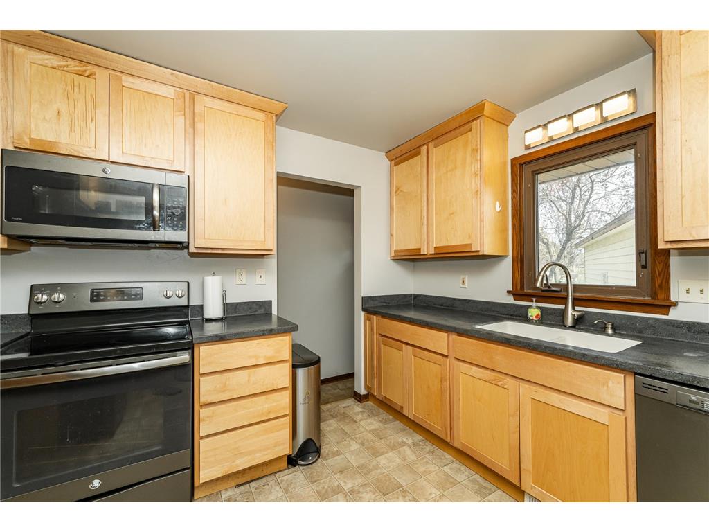 2724 12th Avenue NW Rochester MN 55901 7038730 image18