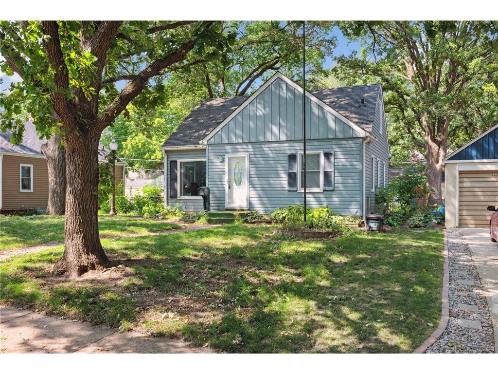 2724 Hampshire Avenue S Saint Louis Park MN 55426 6401000 image1