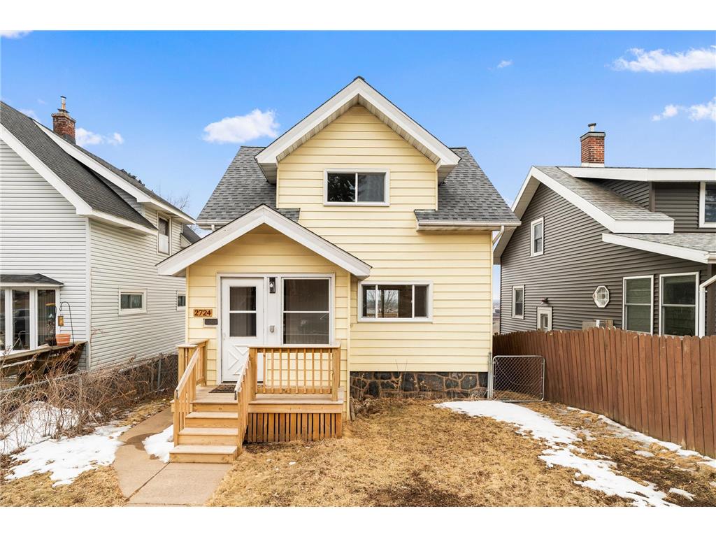 2724 W 9th Street Duluth MN 55806 6701369 image1