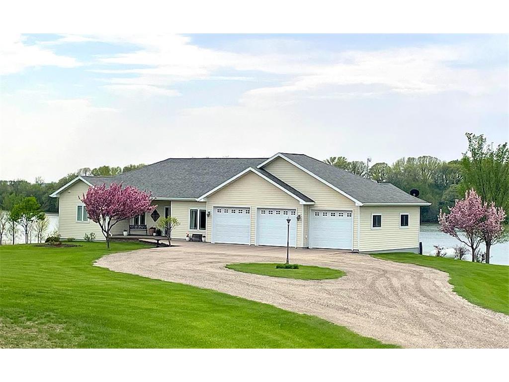 27243 County Highway 88 Fergus Falls MN 56537 - Johnson Lake 6502095 image1