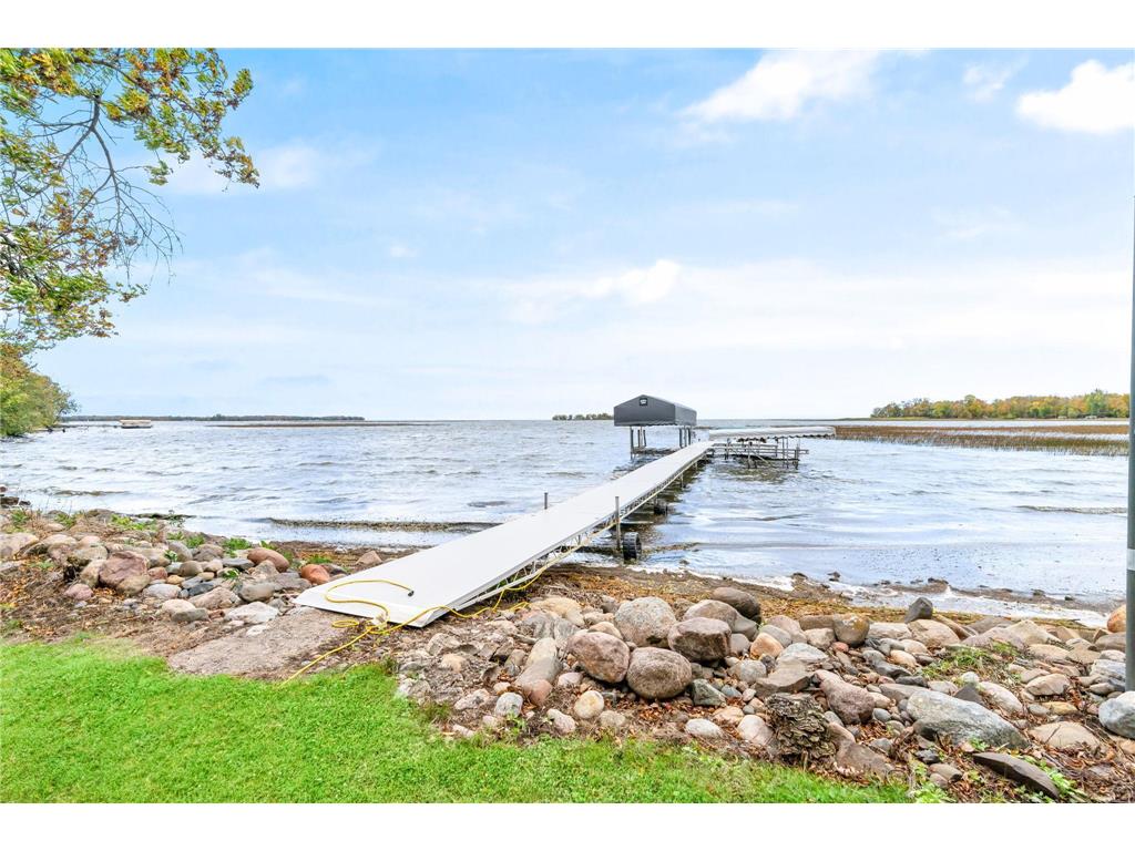 2725 Lakeshore Boulevard, Wahkon, MN, 56386 MLS 6543614 Edina Realty