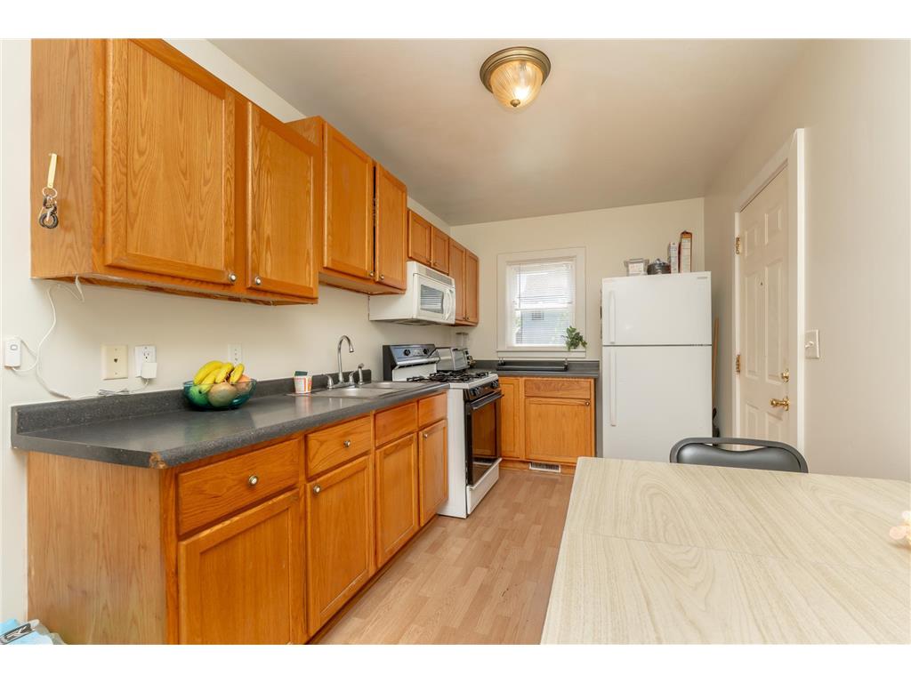 2725 Penn Avenue N Minneapolis MN 55411 7079633 image5
