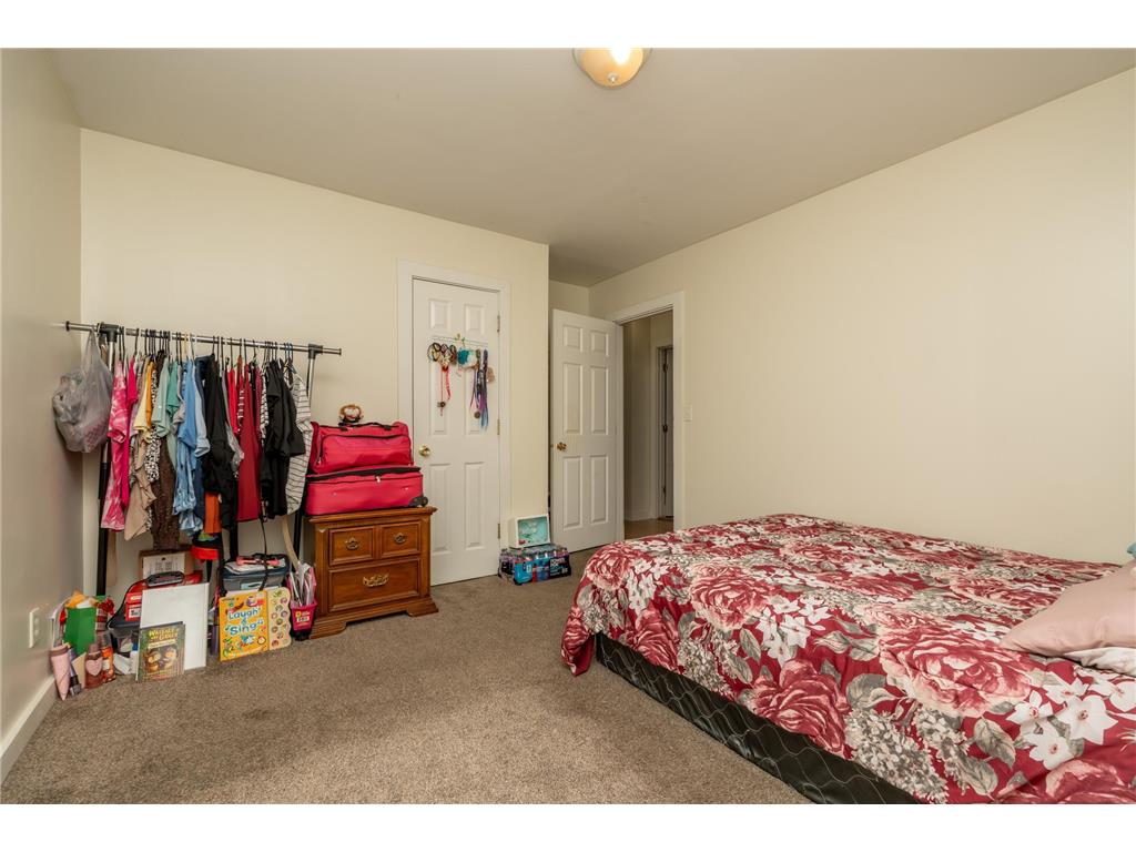 2725 Penn Avenue N Minneapolis MN 55411 7079633 image8
