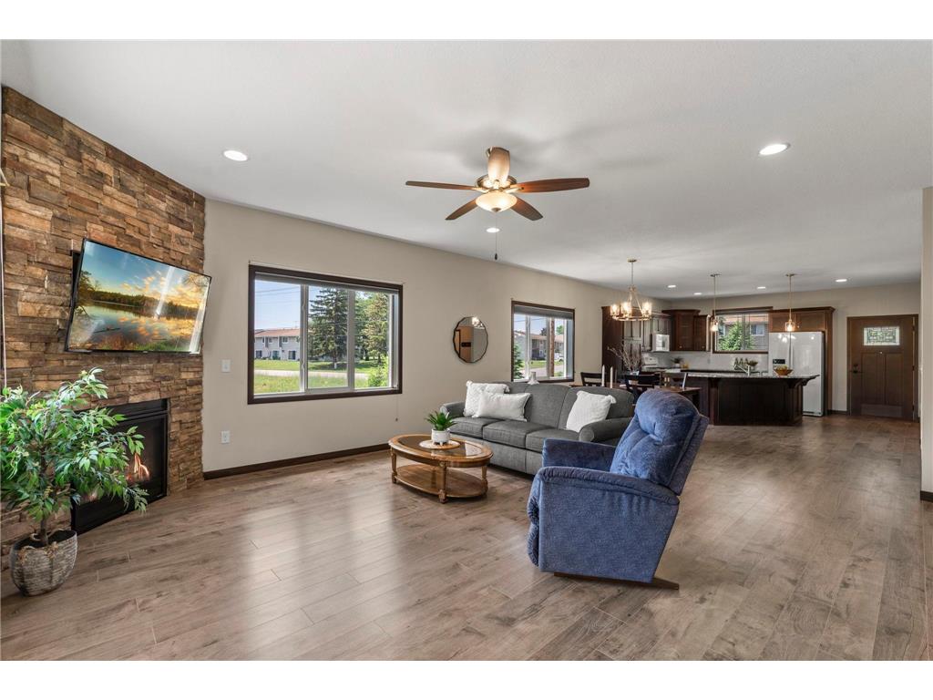 2726 11th Avenue Anoka MN 55303 7084190 image16