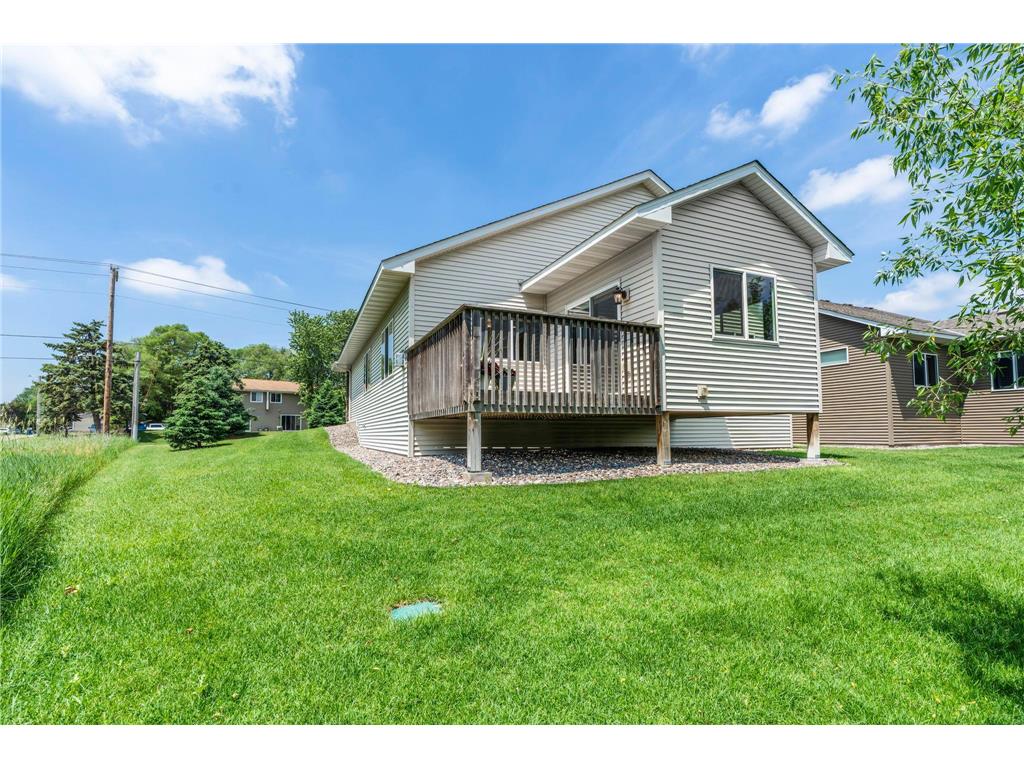2726 11th Avenue Anoka MN 55303 7084190 image32