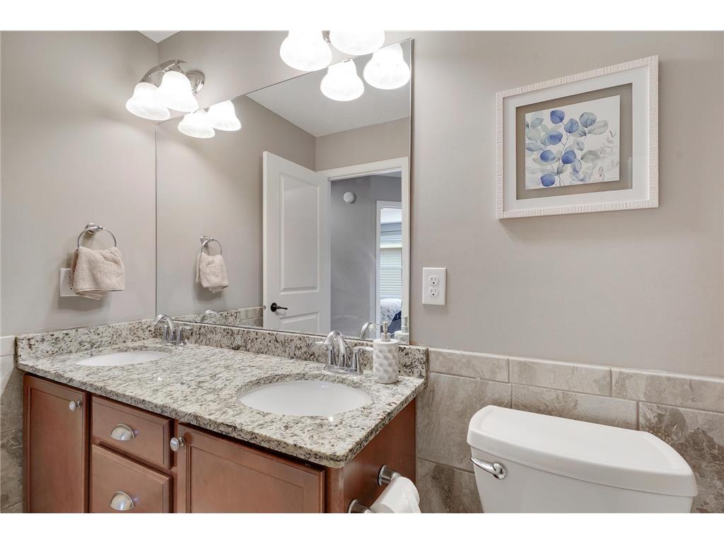 2726 128th Avenue NE Blaine MN 55449 7089522 image26