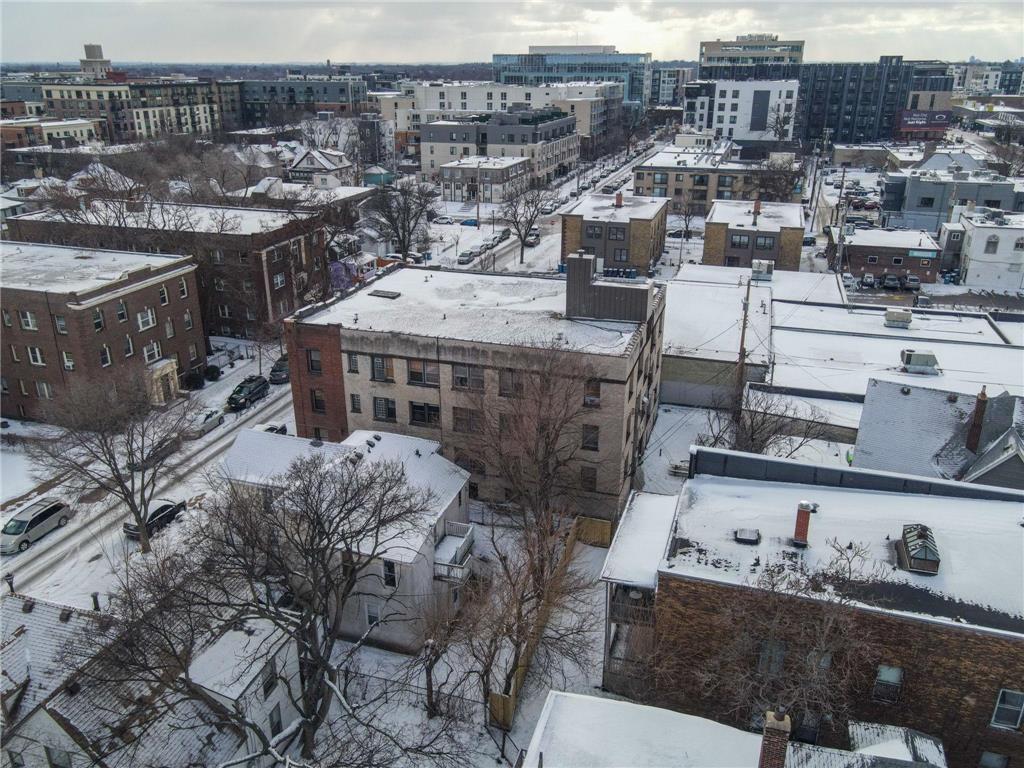 2726 Girard Avenue S Minneapolis MN 55408 7006922 image10
