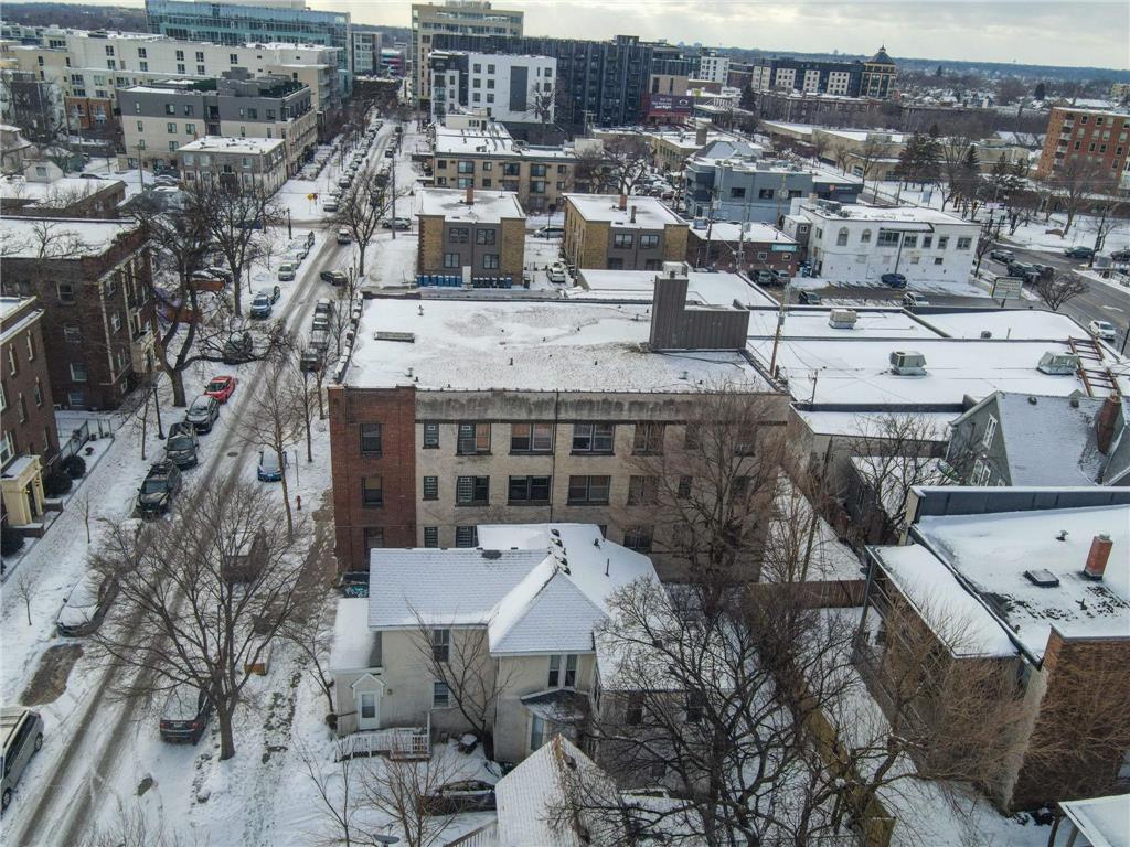 2726 Girard Avenue S Minneapolis MN 55408 7006922 image9