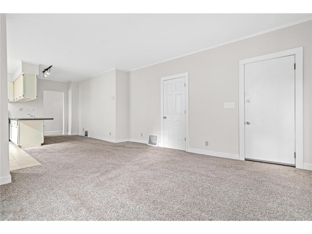 2726 Grand Avenue S Minneapolis MN 55408 7028062 image4