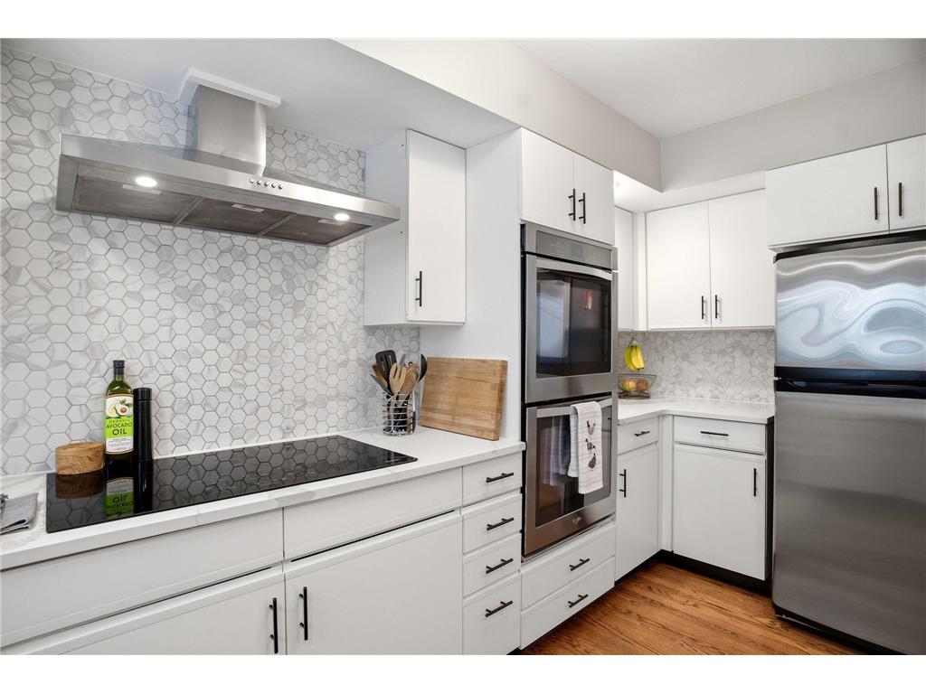 2726 Humboldt Avenue S #B Minneapolis MN 55408 7038690 image11