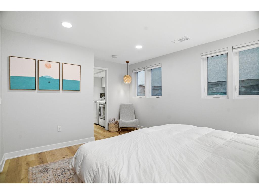 2726 Humboldt Avenue S #B Minneapolis MN 55408 7038690 image27