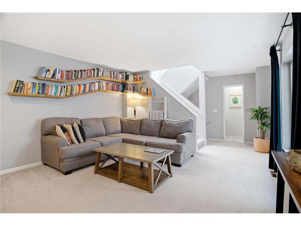 2726 Humboldt Avenue S #B Minneapolis MN 55408 7038690 image9