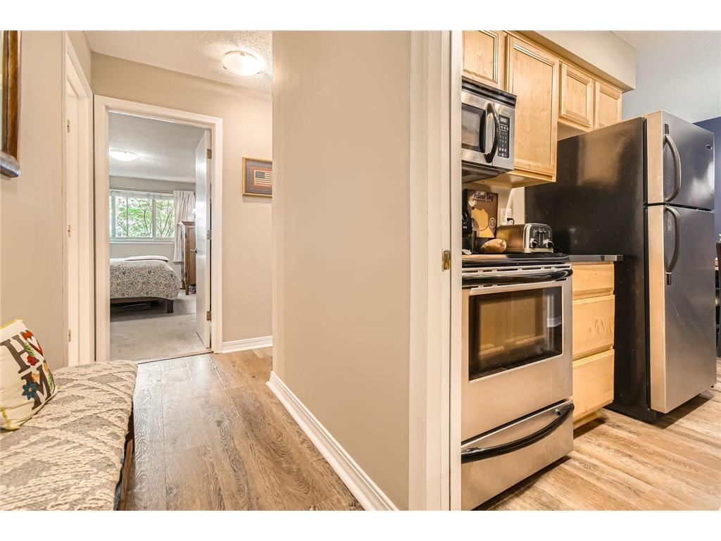 2727 W 43rd Street #102 Minneapolis MN 55410 7022509 image7