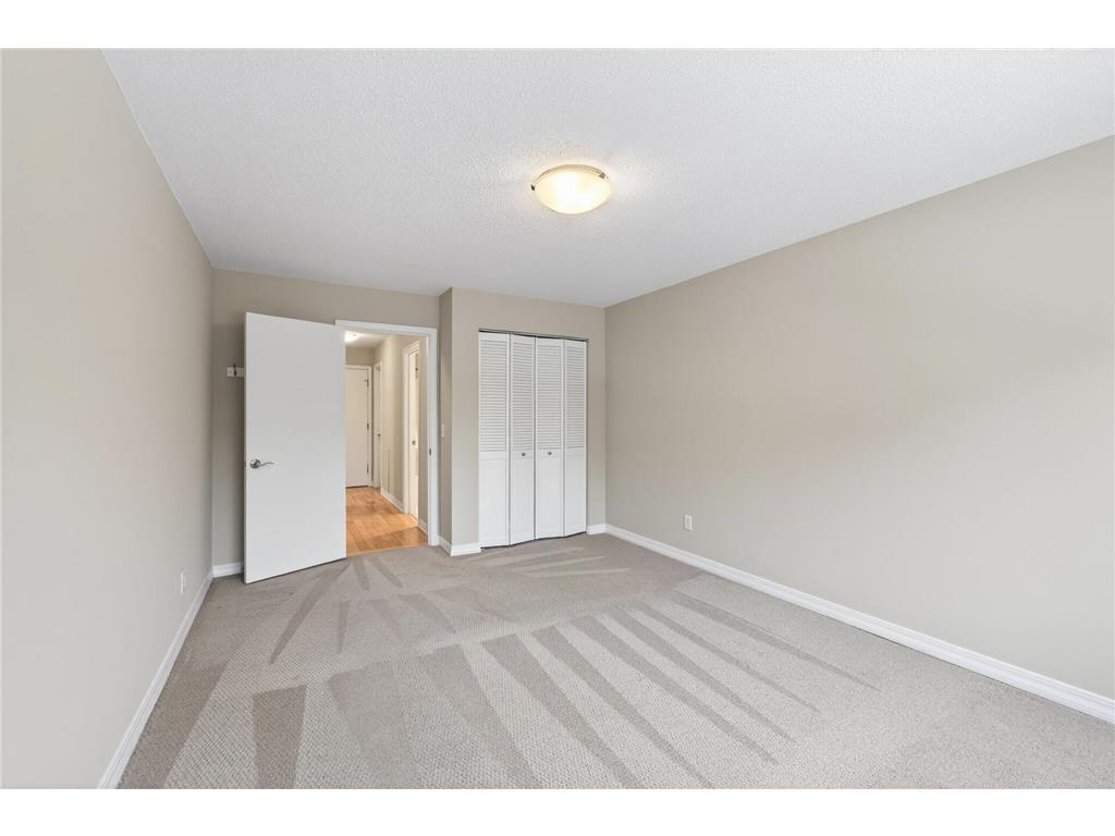 2727 W 43rd Street #201 Minneapolis MN 55410 7009949 image10