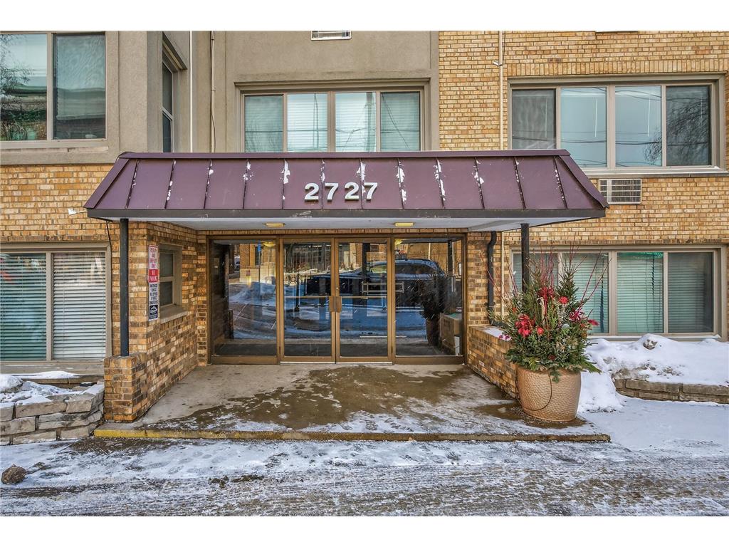 2727 W 43rd Street #201 Minneapolis MN 55410 7009949 image3