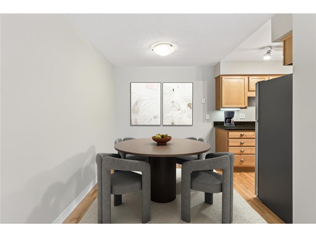 2727 W 43rd Street #201 Minneapolis MN 55410 7009949 image8