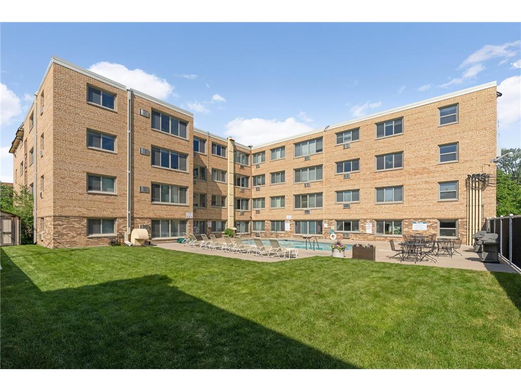 2727 W 43rd Street #206 Minneapolis MN 55410 7018857 image20