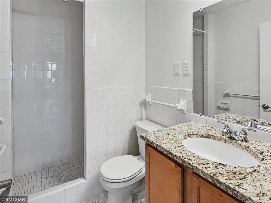 2727 W 43rd Street #408 Minneapolis MN 55410 7062091 image10