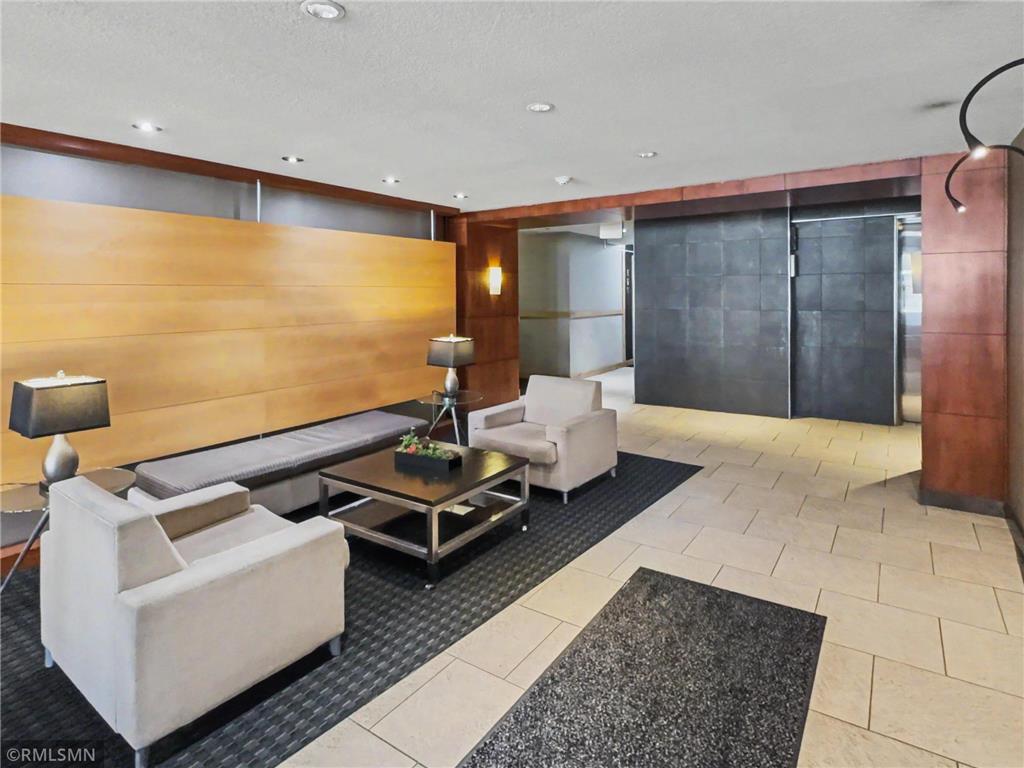 2727 W 43rd Street #408 Minneapolis MN 55410 7062091 image13