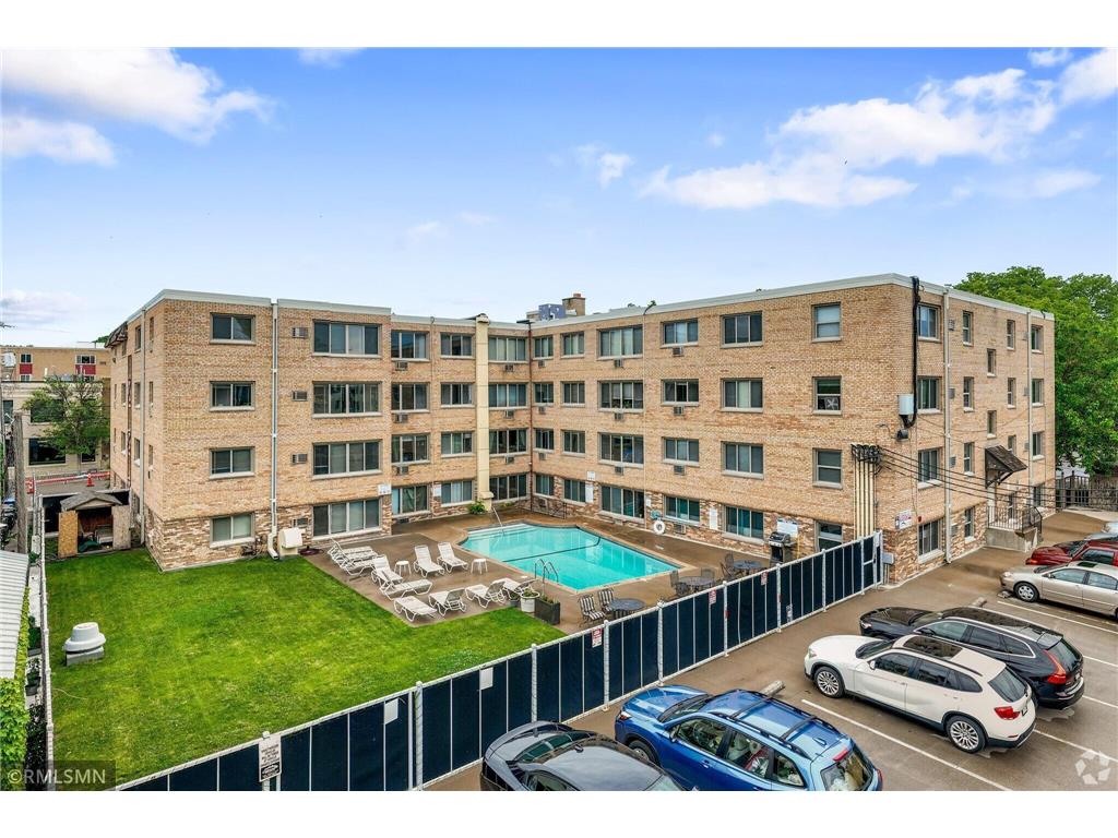 2727 W 43rd Street #408 Minneapolis MN 55410 7062091 image14