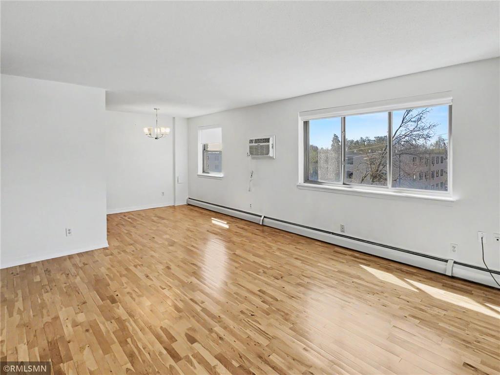2727 W 43rd Street #408 Minneapolis MN 55410 7062091 image4