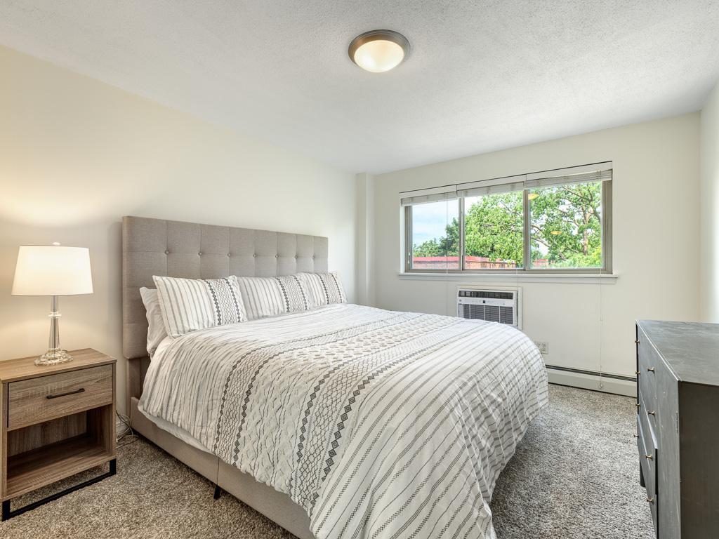 2727 W 43rd Street #409 Minneapolis MN 55410 7049935 image7