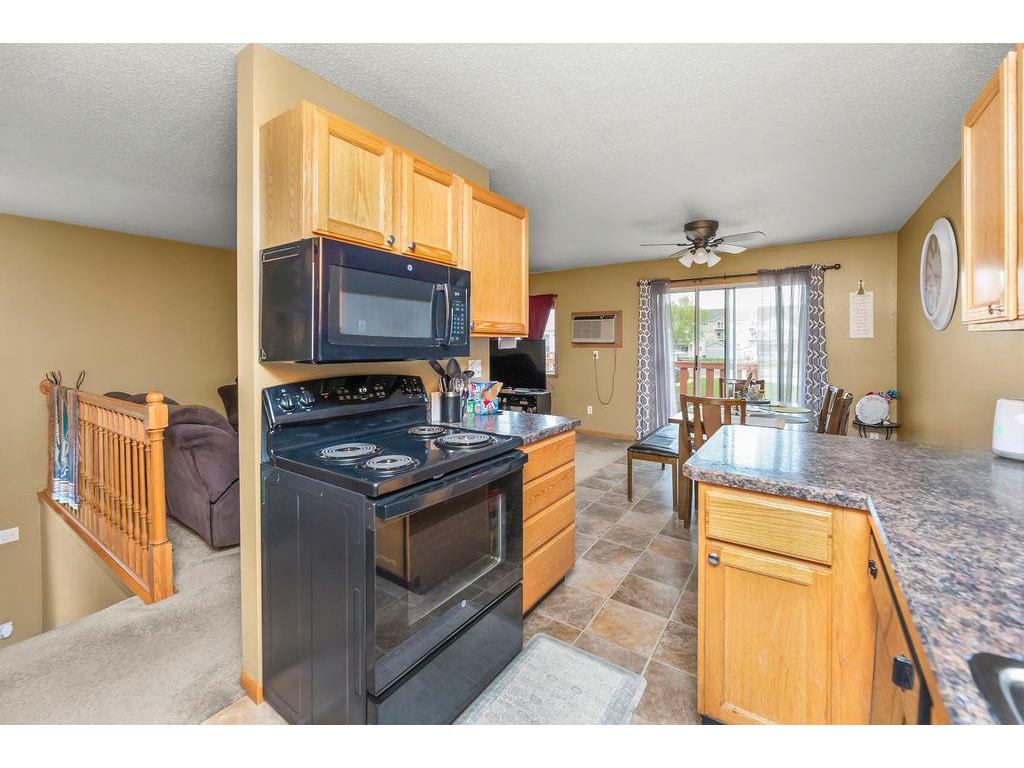 2728 33 1/2 Avenue S Fargo ND 58104 7076836 image11