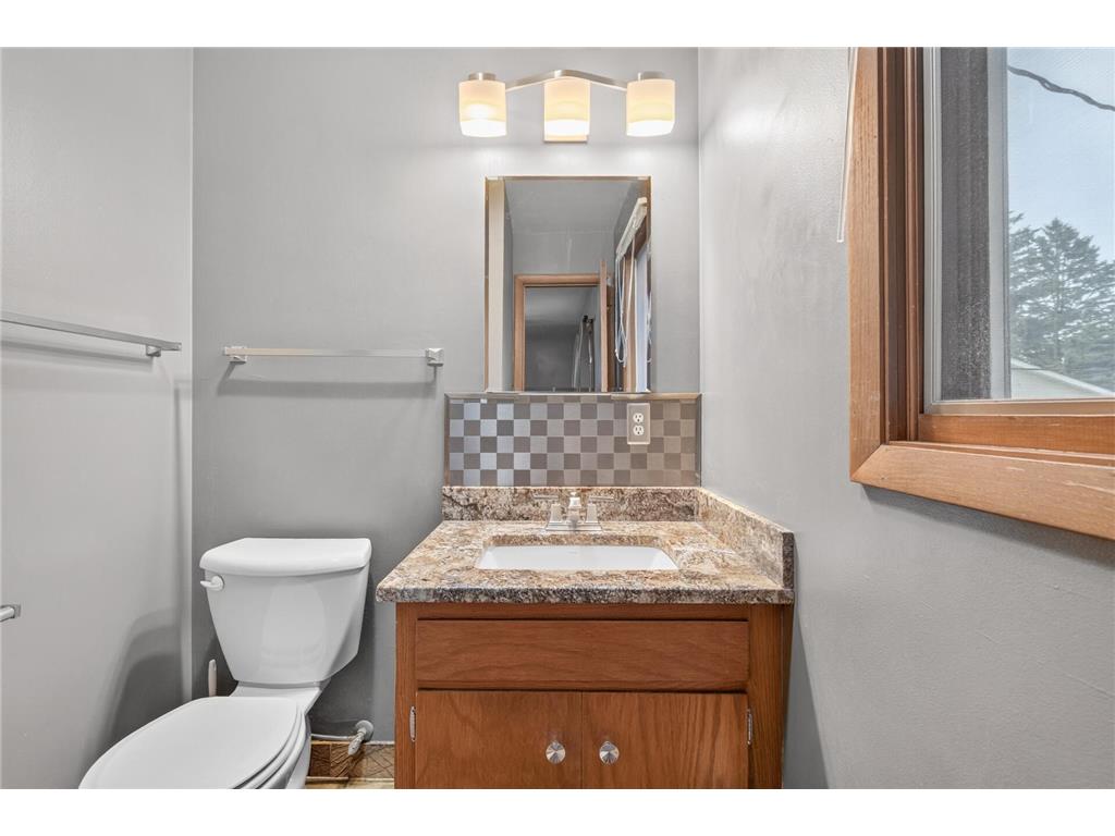 2728 5th Avenue E North Saint Paul MN 55109 7095600 image13