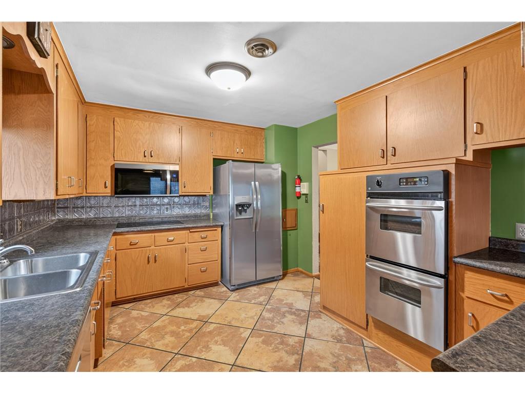 2728 5th Avenue E North Saint Paul MN 55109 7095600 image5
