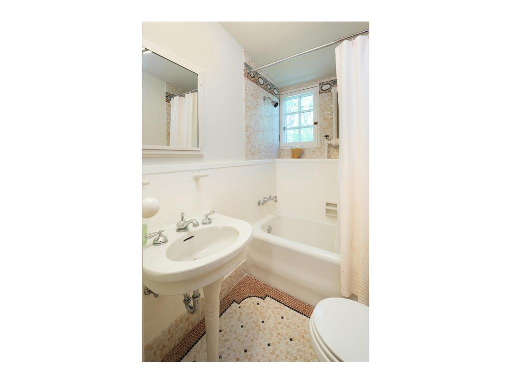 2728 Dean Parkway Minneapolis MN 55416 7057680 image21