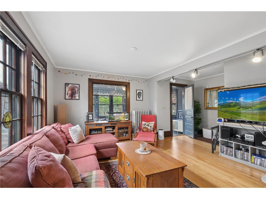 2729 Colfax Avenue S Minneapolis MN 55408 7071473 image11