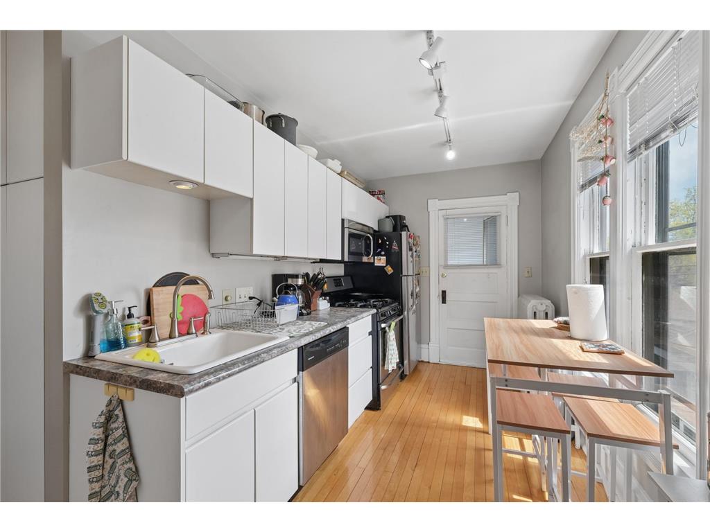 2729 Colfax Avenue S Minneapolis MN 55408 7071473 image16