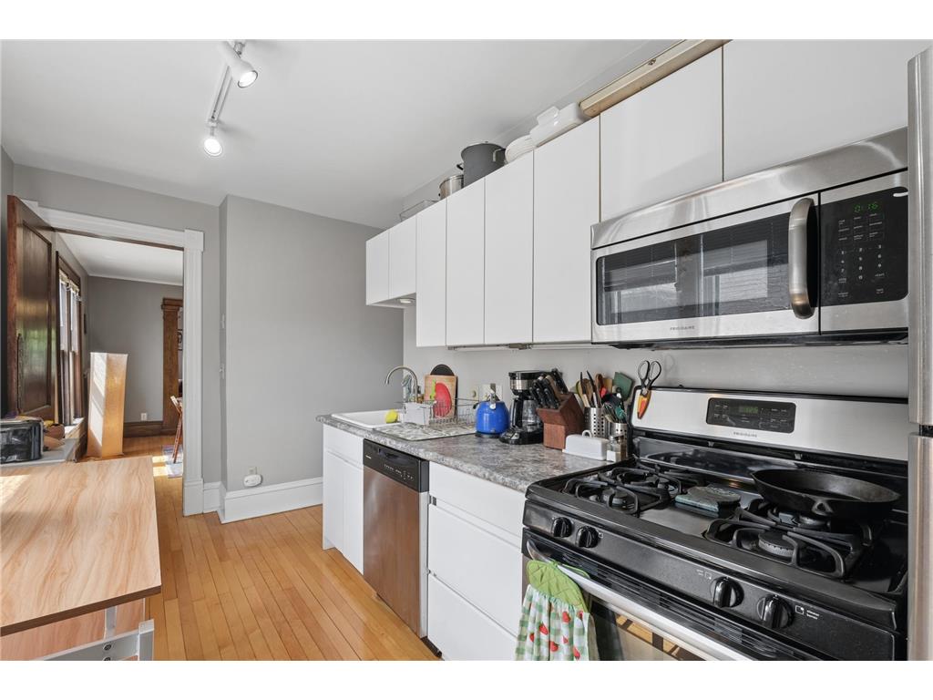 2729 Colfax Avenue S Minneapolis MN 55408 7071473 image17