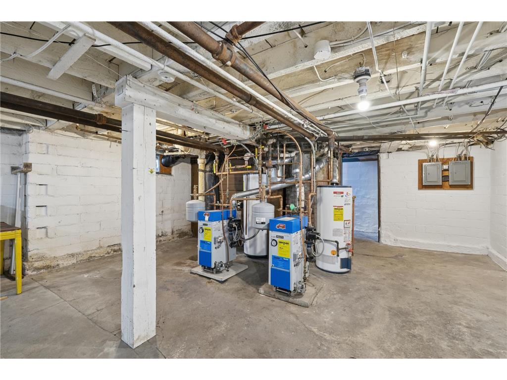 2729 Colfax Avenue S Minneapolis MN 55408 7071473 image32