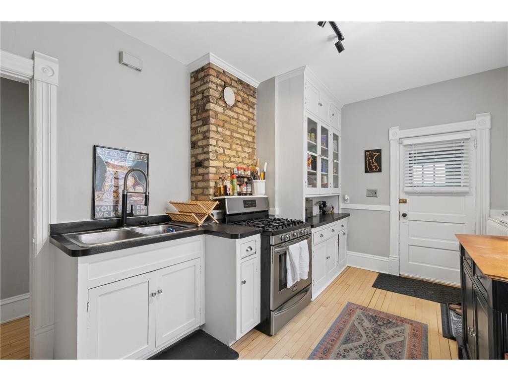 2729 Colfax Avenue S Minneapolis MN 55408 7071473 image8