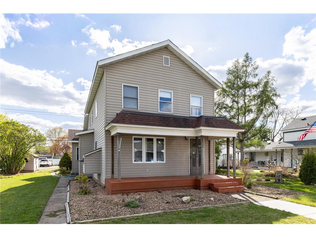 273 Elm Street S Prescott WI 54021 7066675 image2