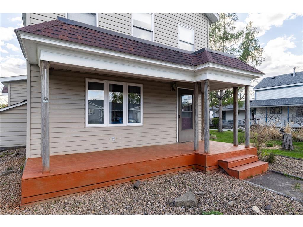 273 Elm Street S Prescott WI 54021 7066675 image3