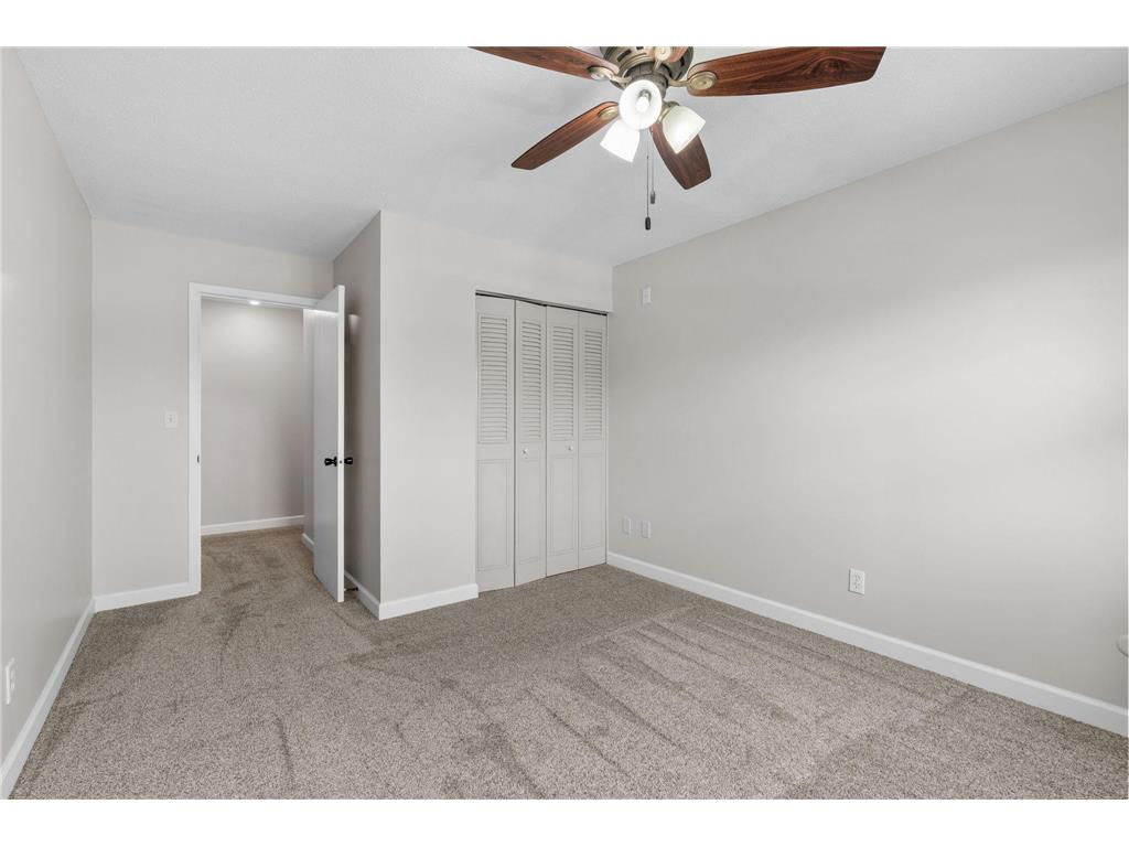2730 Dale Street N #D214 Roseville MN 55113 7039610 image12