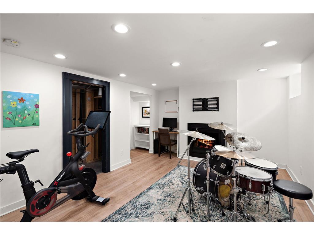 2730 Garfield Street NE Minneapolis MN 55418 7064118 image24