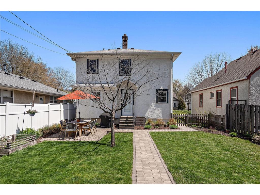 2730 Garfield Street NE Minneapolis MN 55418 7064118 image32