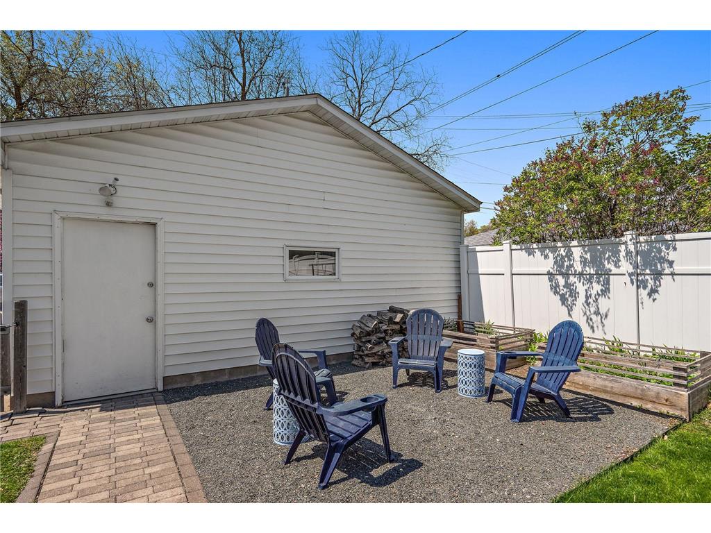 2730 Garfield Street NE Minneapolis MN 55418 7064118 image35